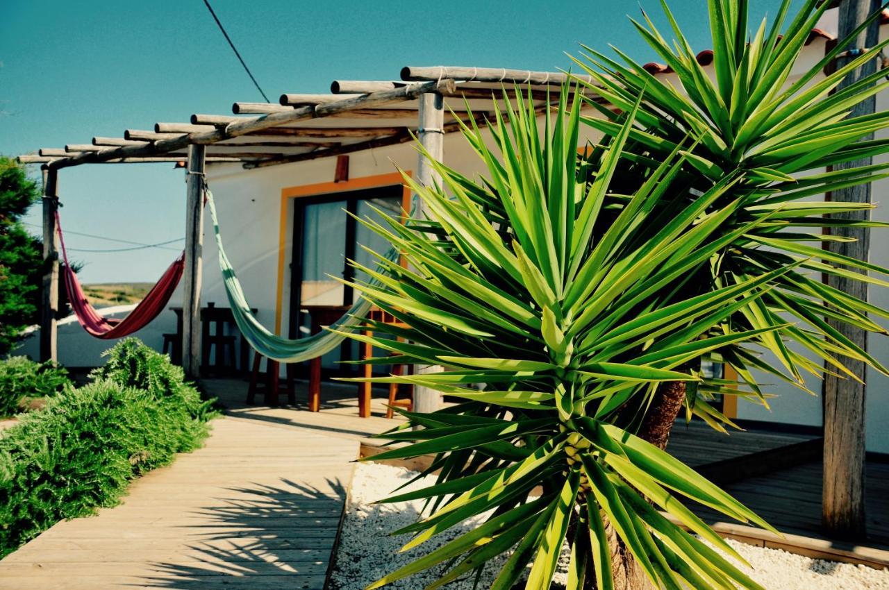 Good Feeling Hostel & Guest House Raposeira  Kültér fotó
