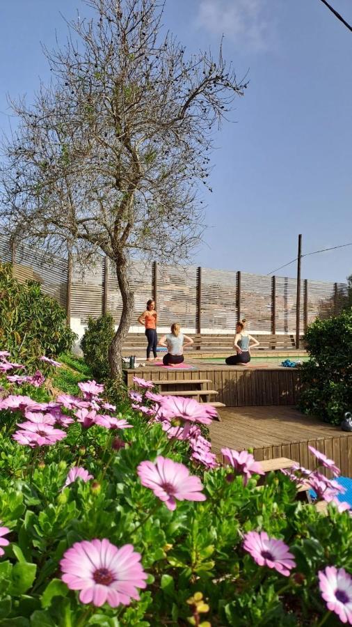 Good Feeling Hostel & Guest House Raposeira  Kültér fotó