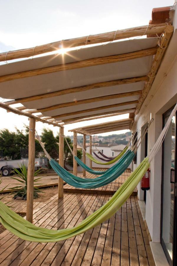 Good Feeling Hostel & Guest House Raposeira  Kültér fotó